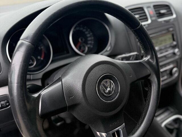 Білий Фольксваген Гольф, об'ємом двигуна 2 л та пробігом 280 тис. км за 8000 $, фото 13 на Automoto.ua