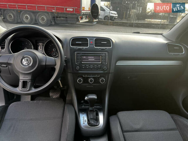Білий Фольксваген Гольф, об'ємом двигуна 2.48 л та пробігом 268 тис. км за 9500 $, фото 10 на Automoto.ua