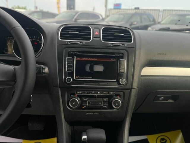 Белый Фольксваген Гольф, объемом двигателя 1.4 л и пробегом 192 тыс. км за 8700 $, фото 23 на Automoto.ua