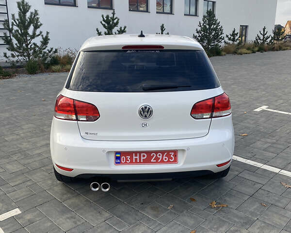 Белый Фольксваген Гольф, объемом двигателя 1.39 л и пробегом 257 тыс. км за 8900 $, фото 13 на Automoto.ua