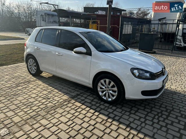 Білий Фольксваген Гольф, об'ємом двигуна 2.48 л та пробігом 268 тис. км за 9500 $, фото 5 на Automoto.ua