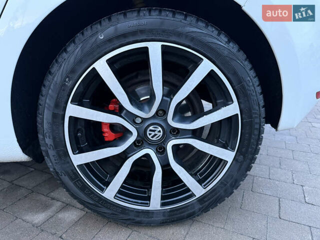 Белый Фольксваген Гольф, объемом двигателя 1.6 л и пробегом 245 тыс. км за 7700 $, фото 10 на Automoto.ua