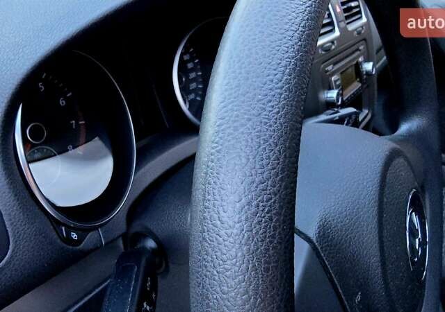 Белый Фольксваген Гольф, объемом двигателя 1.6 л и пробегом 119 тыс. км за 9399 $, фото 45 на Automoto.ua