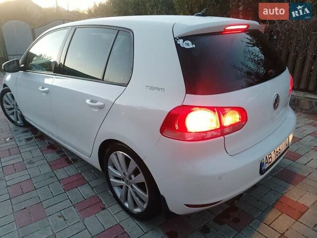 Білий Фольксваген Гольф, об'ємом двигуна 1.39 л та пробігом 165 тис. км за 8500 $, фото 1 на Automoto.ua