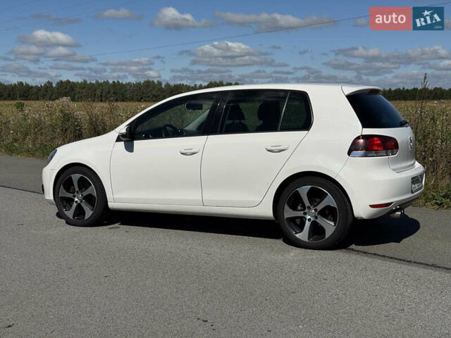 Белый Фольксваген Гольф, объемом двигателя 1.4 л и пробегом 254 тыс. км за 7200 $, фото 3 на Automoto.ua