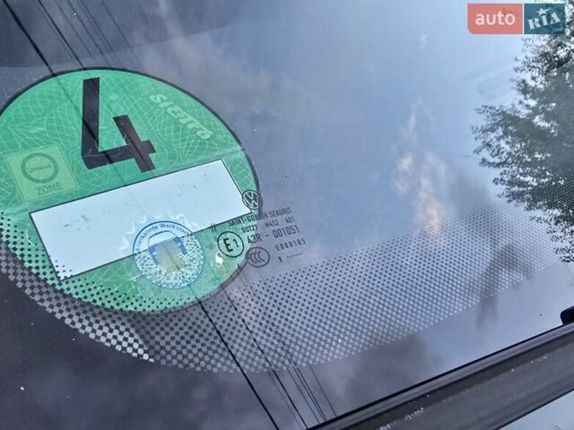 Белый Фольксваген Гольф, объемом двигателя 1.6 л и пробегом 119 тыс. км за 9399 $, фото 37 на Automoto.ua