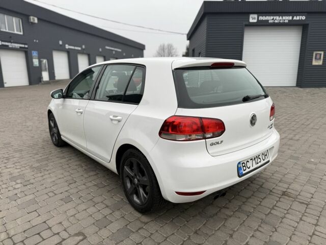 Білий Фольксваген Гольф, об'ємом двигуна 2 л та пробігом 280 тис. км за 8000 $, фото 6 на Automoto.ua