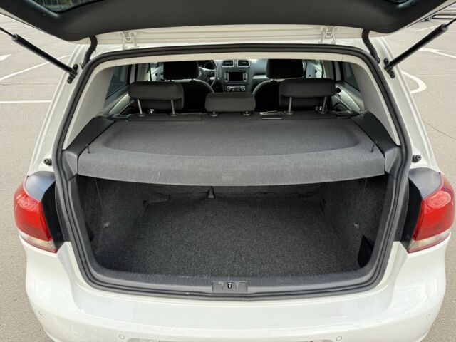 Білий Фольксваген Гольф, об'ємом двигуна 1.4 л та пробігом 183 тис. км за 8800 $, фото 14 на Automoto.ua