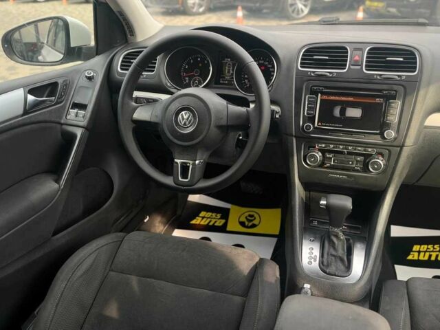 Белый Фольксваген Гольф, объемом двигателя 1.4 л и пробегом 192 тыс. км за 8700 $, фото 13 на Automoto.ua