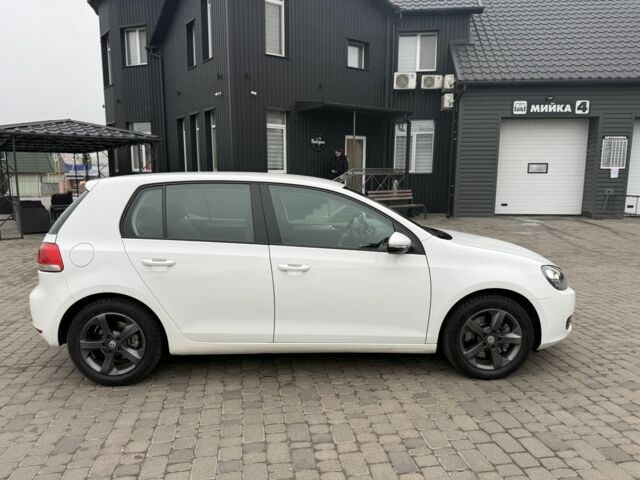 Білий Фольксваген Гольф, об'ємом двигуна 2 л та пробігом 280 тис. км за 8000 $, фото 7 на Automoto.ua