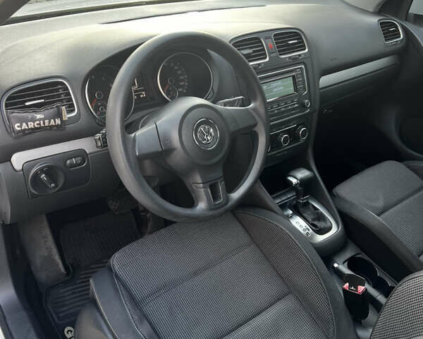 Білий Фольксваген Гольф, об'ємом двигуна 2.48 л та пробігом 268 тис. км за 9500 $, фото 8 на Automoto.ua