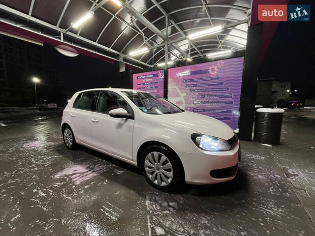 Белый Фольксваген Гольф, объемом двигателя 1.97 л и пробегом 281 тыс. км за 7400 $, фото 10 на Automoto.ua