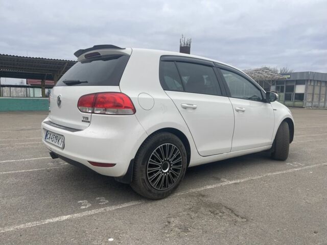 Білий Фольксваген Гольф, об'ємом двигуна 1.4 л та пробігом 180 тис. км за 8500 $, фото 3 на Automoto.ua