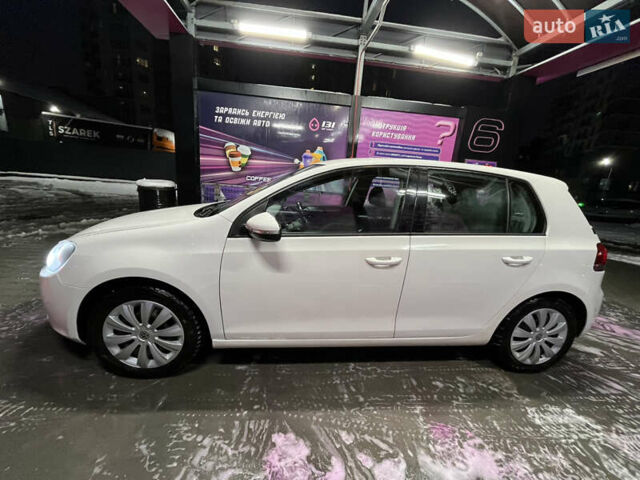 Белый Фольксваген Гольф, объемом двигателя 1.97 л и пробегом 281 тыс. км за 7400 $, фото 13 на Automoto.ua