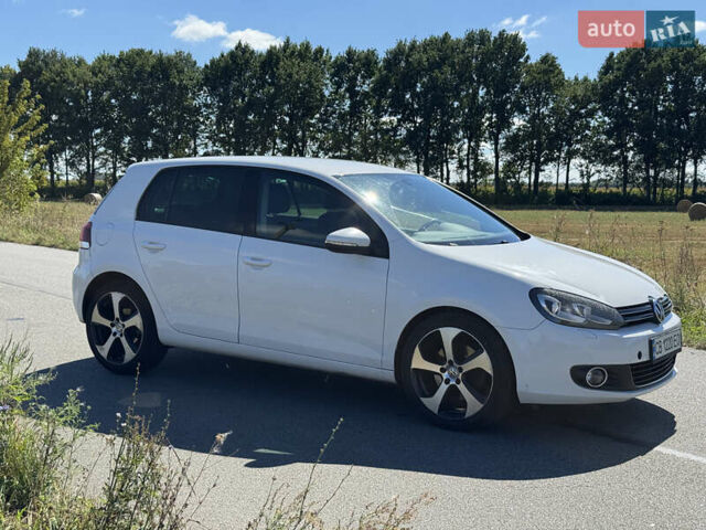 Белый Фольксваген Гольф, объемом двигателя 1.4 л и пробегом 254 тыс. км за 7200 $, фото 1 на Automoto.ua