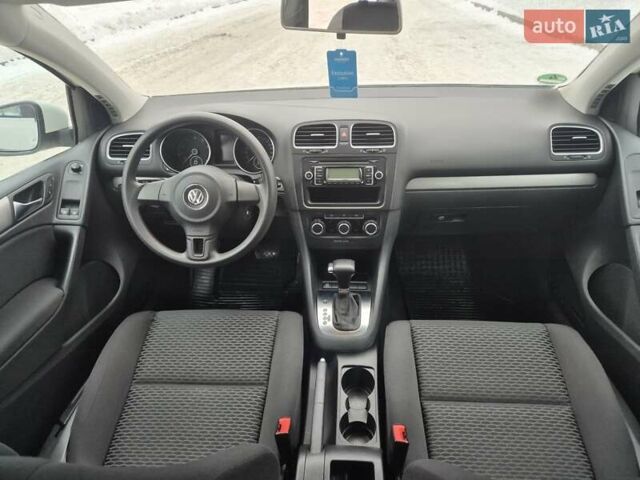 Білий Фольксваген Гольф, об'ємом двигуна 1.6 л та пробігом 177 тис. км за 9100 $, фото 12 на Automoto.ua