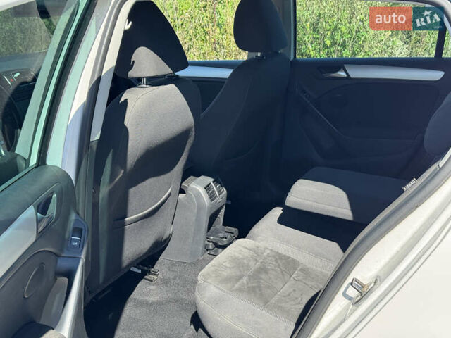 Белый Фольксваген Гольф, объемом двигателя 1.4 л и пробегом 254 тыс. км за 7200 $, фото 10 на Automoto.ua