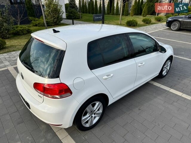 Белый Фольксваген Гольф, объемом двигателя 1.39 л и пробегом 232 тыс. км за 8200 $, фото 19 на Automoto.ua