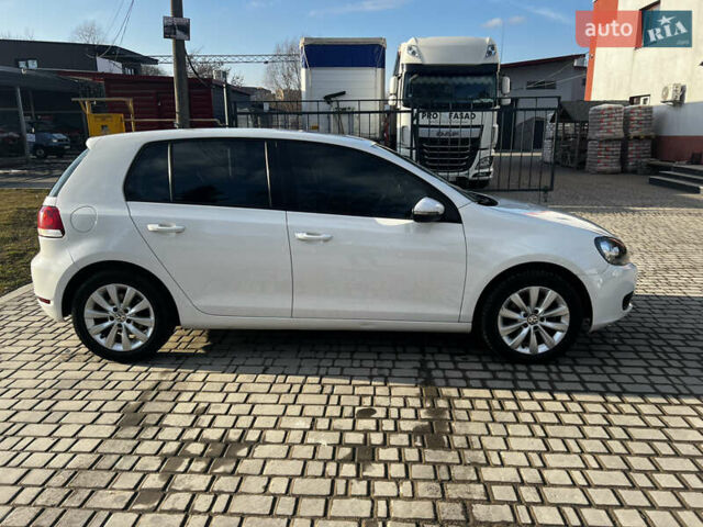 Білий Фольксваген Гольф, об'ємом двигуна 2.48 л та пробігом 268 тис. км за 9500 $, фото 4 на Automoto.ua