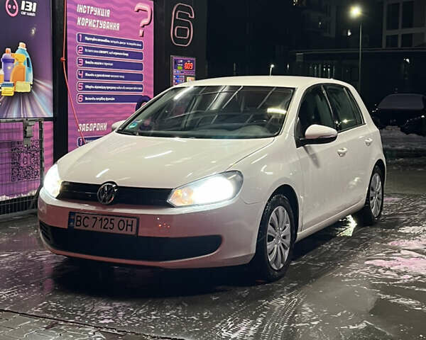Белый Фольксваген Гольф, объемом двигателя 1.97 л и пробегом 281 тыс. км за 7400 $, фото 3 на Automoto.ua