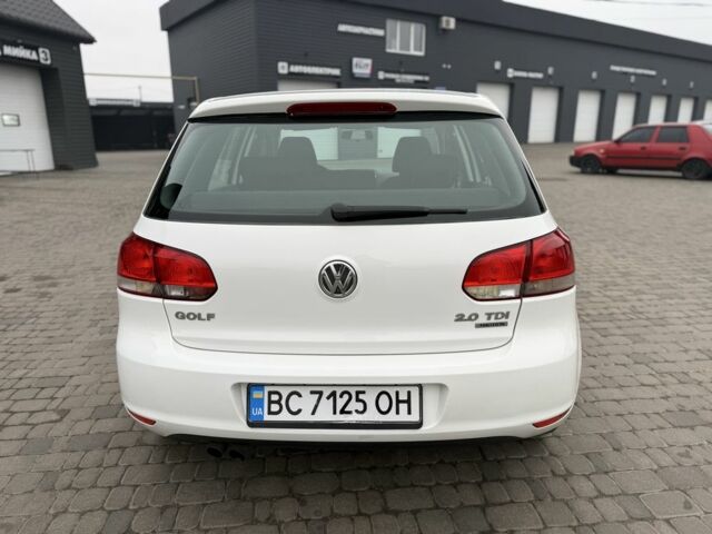 Білий Фольксваген Гольф, об'ємом двигуна 2 л та пробігом 280 тис. км за 8000 $, фото 3 на Automoto.ua