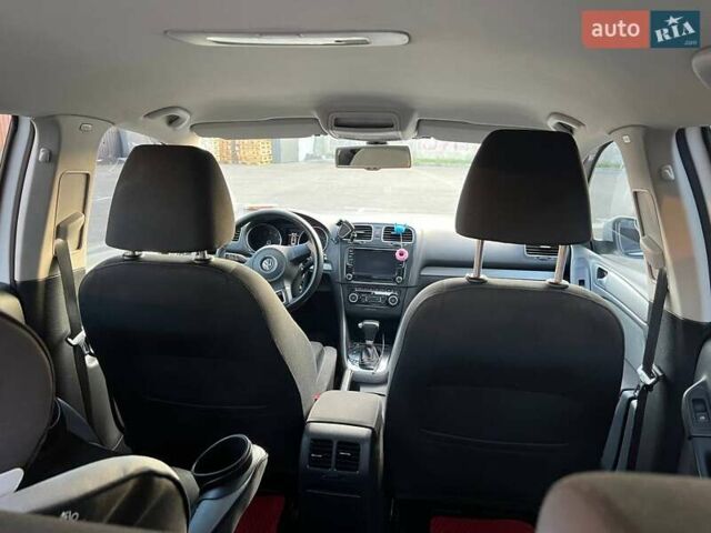 Белый Фольксваген Гольф, объемом двигателя 1.39 л и пробегом 229 тыс. км за 7800 $, фото 7 на Automoto.ua