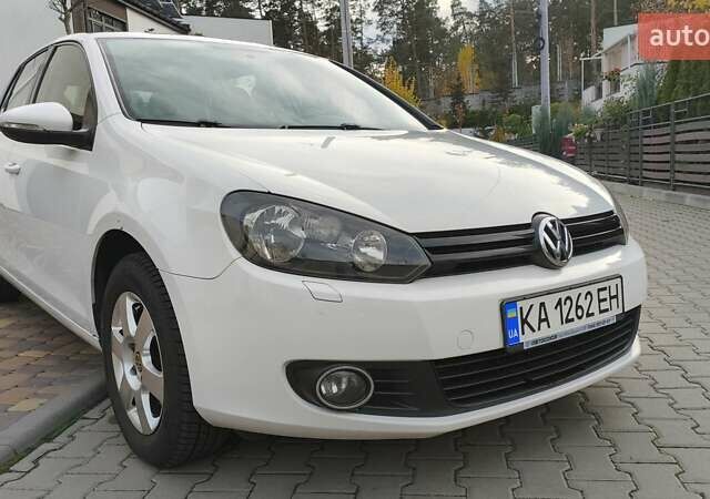 Белый Фольксваген Гольф, объемом двигателя 1.39 л и пробегом 180 тыс. км за 8750 $, фото 1 на Automoto.ua