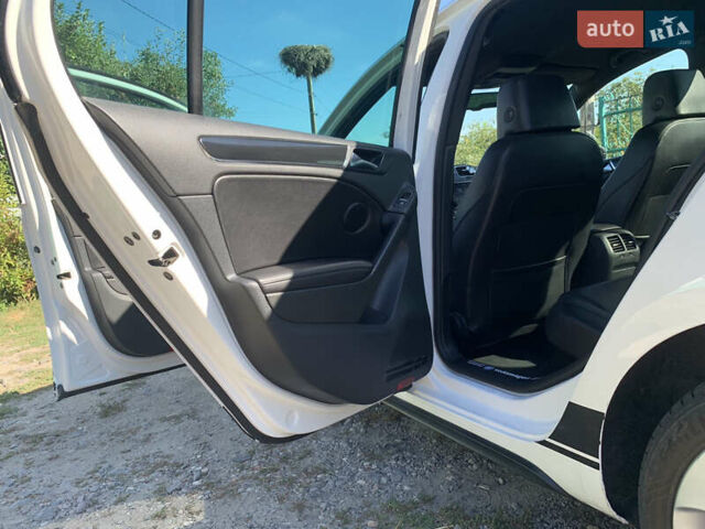 Белый Фольксваген Гольф, объемом двигателя 1.98 л и пробегом 212 тыс. км за 9199 $, фото 16 на Automoto.ua