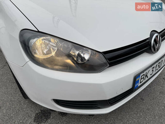 Фольксваген Гольф 2011 у Сваляве на Automoto.ua Білий Фольксваген Гольф, об'ємом двигуна 1.4 л та пробігом 209 тис. км за 6999 $, фото 61 на Automoto.ua