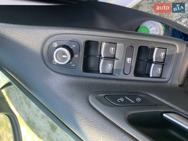 Белый Фольксваген Гольф, объемом двигателя 1.98 л и пробегом 212 тыс. км за 9199 $, фото 23 на Automoto.ua