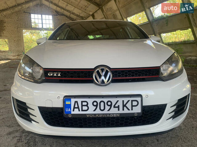 Белый Фольксваген Гольф, объемом двигателя 1.98 л и пробегом 212 тыс. км за 9199 $, фото 2 на Automoto.ua