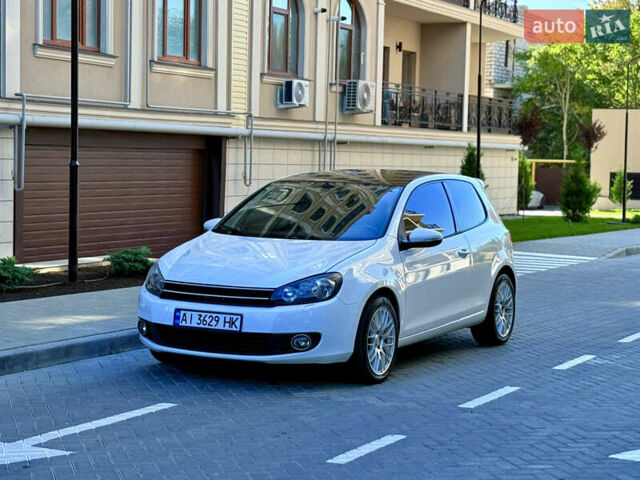 Фольксваген Гольф 2011 у Одесі на Automoto.ua Білий Фольксваген Гольф, об'ємом двигуна 1.39 л та пробігом 171 тис. км за 7600 $, фото 17 на Automoto.ua