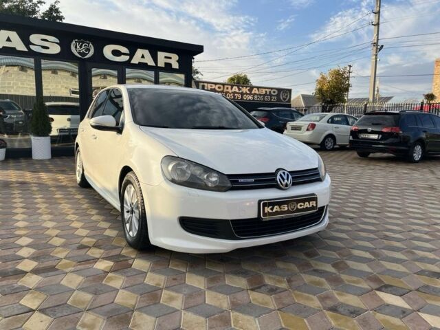 Белый Фольксваген Гольф, объемом двигателя 1.6 л и пробегом 190 тыс. км за 8500 $, фото 1 на Automoto.ua