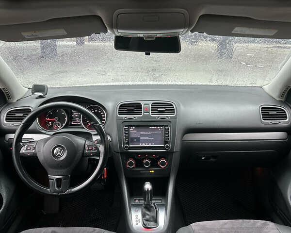 Білий Фольксваген Гольф, об'ємом двигуна 1.97 л та пробігом 269 тис. км за 9000 $, фото 16 на Automoto.ua