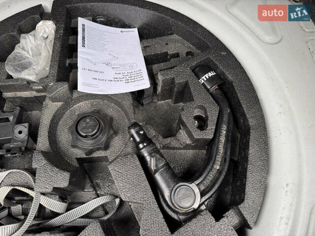 Фольксваген Гольф 2011 у Сваляве на Automoto.ua Білий Фольксваген Гольф, об'ємом двигуна 1.4 л та пробігом 209 тис. км за 6999 $, фото 66 на Automoto.ua