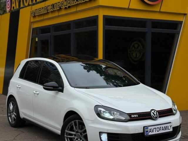 Білий Фольксваген Гольф, об'ємом двигуна 2 л та пробігом 227 тис. км за 9999 $, фото 2 на Automoto.ua