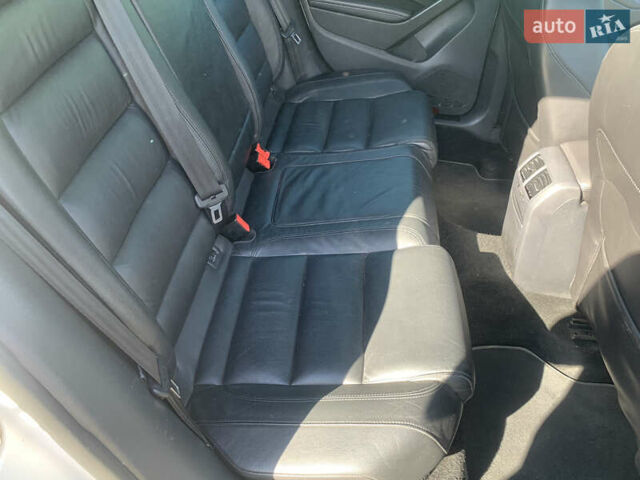 Белый Фольксваген Гольф, объемом двигателя 1.98 л и пробегом 212 тыс. км за 9199 $, фото 25 на Automoto.ua