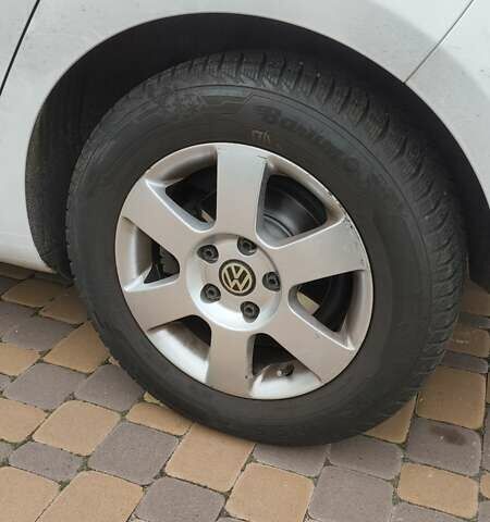 Белый Фольксваген Гольф, объемом двигателя 1.39 л и пробегом 180 тыс. км за 8750 $, фото 15 на Automoto.ua