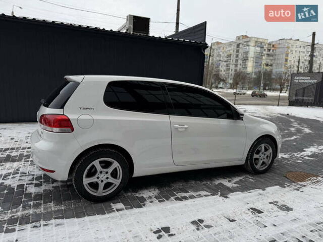 Білий Фольксваген Гольф, об'ємом двигуна 1.39 л та пробігом 166 тис. км за 7700 $, фото 43 на Automoto.ua