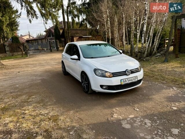 Белый Фольксваген Гольф, объемом двигателя 1.4 л и пробегом 164 тыс. км за 8000 $, фото 8 на Automoto.ua