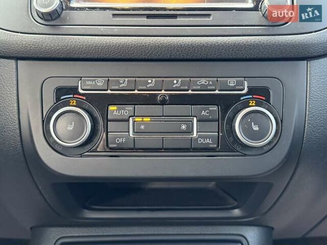 Белый Фольксваген Гольф, объемом двигателя 1.39 л и пробегом 171 тыс. км за 8500 $, фото 16 на Automoto.ua