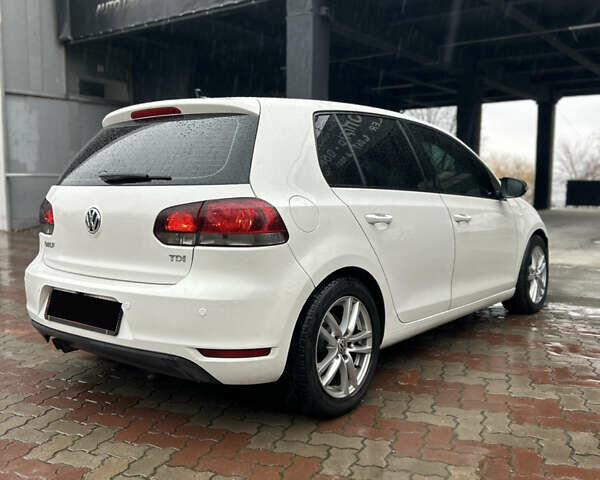 Білий Фольксваген Гольф, об'ємом двигуна 1.97 л та пробігом 269 тис. км за 9000 $, фото 8 на Automoto.ua