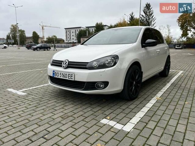 Білий Фольксваген Гольф, об'ємом двигуна 1.39 л та пробігом 100 тис. км за 9300 $, фото 3 на Automoto.ua