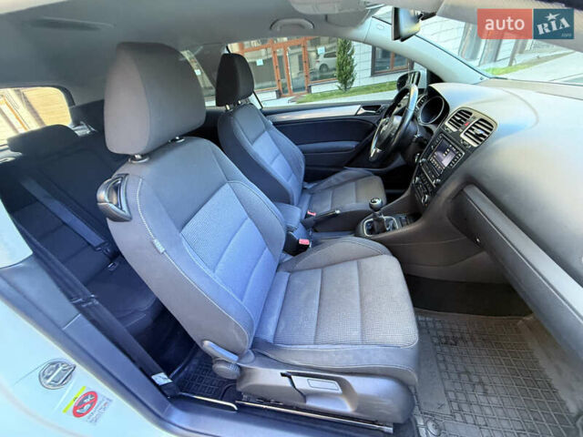 Белый Фольксваген Гольф, объемом двигателя 1.39 л и пробегом 171 тыс. км за 6999 $, фото 37 на Automoto.ua