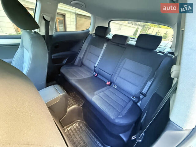 Белый Фольксваген Гольф, объемом двигателя 1.39 л и пробегом 171 тыс. км за 6999 $, фото 31 на Automoto.ua