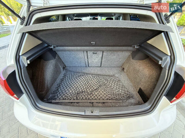 Белый Фольксваген Гольф, объемом двигателя 1.39 л и пробегом 171 тыс. км за 6999 $, фото 34 на Automoto.ua