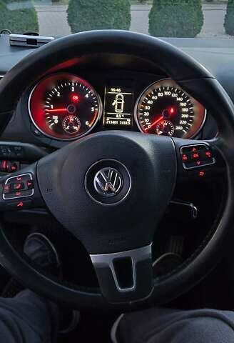 Белый Фольксваген Гольф, объемом двигателя 1.6 л и пробегом 213 тыс. км за 7600 $, фото 9 на Automoto.ua