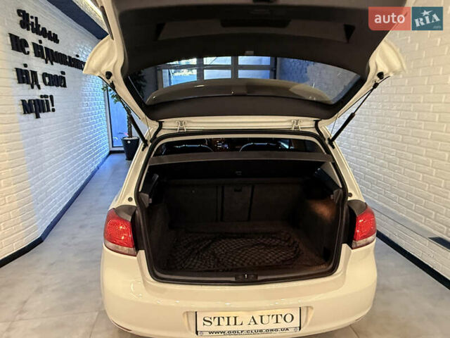 Белый Фольксваген Гольф, объемом двигателя 1.39 л и пробегом 171 тыс. км за 6999 $, фото 12 на Automoto.ua