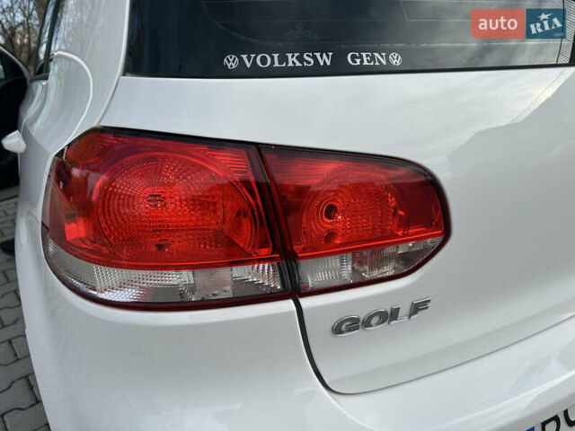 Белый Фольксваген Гольф, объемом двигателя 1.39 л и пробегом 176 тыс. км за 8850 $, фото 19 на Automoto.ua
