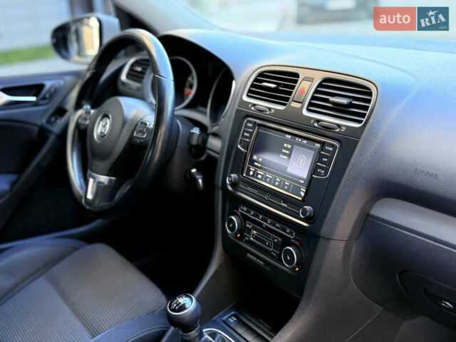 Белый Фольксваген Гольф, объемом двигателя 1.39 л и пробегом 171 тыс. км за 6999 $, фото 38 на Automoto.ua